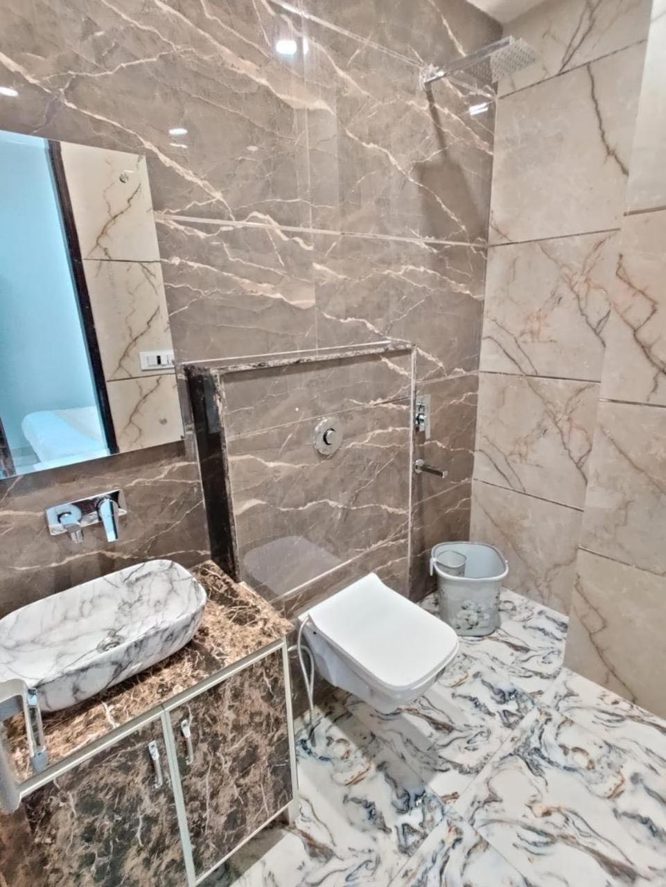Hotel Gs Amritsar 200 Mtr From Golden Temple Εξωτερικό φωτογραφία